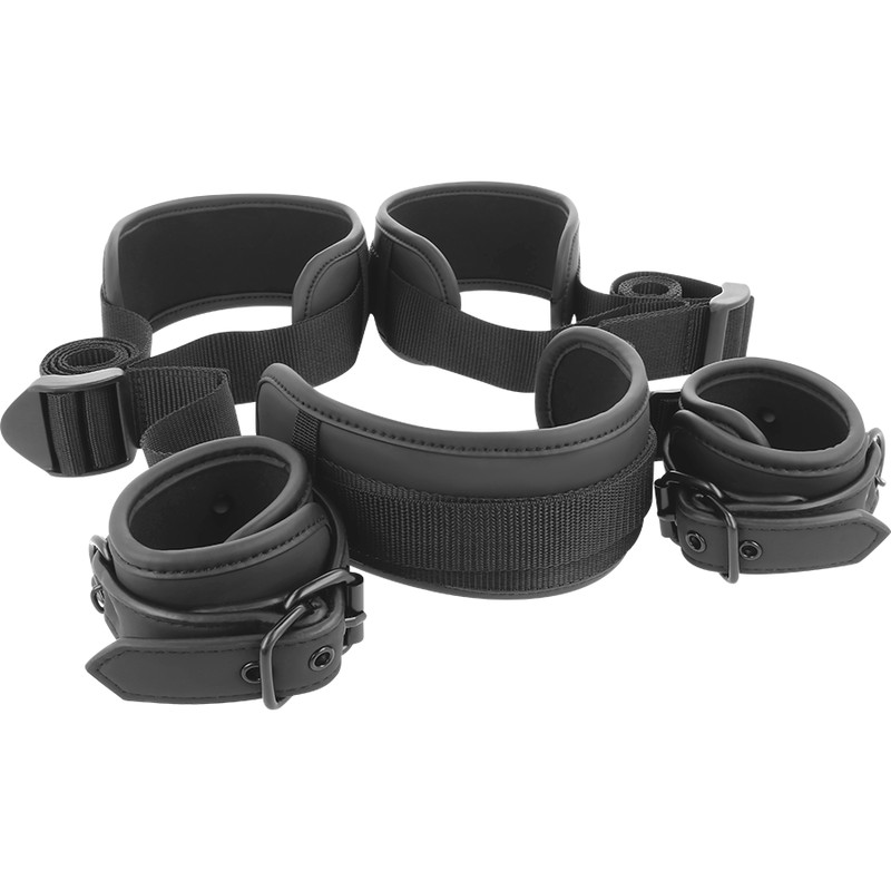 Fetish Submissive Posicion Master 4 Handcuffs